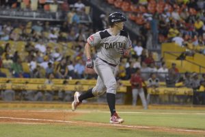 Leones y Estrellas se mantienen en primer lugar; Gigantes ganan