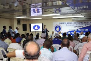 Arnaud plantea oposición debe tener su propia agenda para enfrentar al PLD Arnaud plantea oposición debe tener su propia agenda para enfrentar al PLD