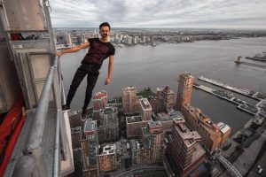 Detienen de nuevo a joven que escaló torre del WTC