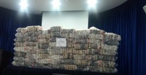 Apresan varios agentes de la DNCD implicados en alijo ocupado en Haina