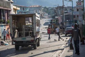 Capital Haití paralizada tras protesta en contra de la corrupción y gobierno