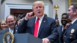 El 59 % estadounidenses desaprueba gestión de Trump en asuntos raciales