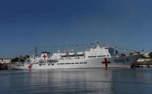Buque hospital chino llega a República Dominicana para asistir a miles personas
