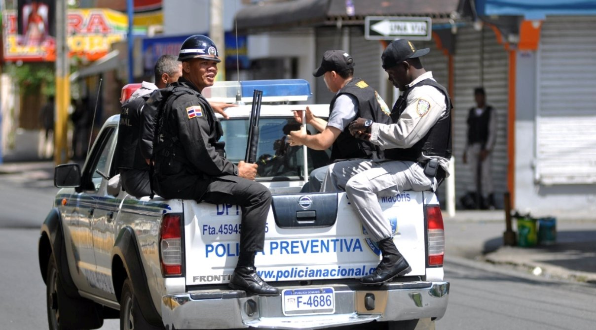 Refuerzan el patrullaje mixto debido al feriado del Día de la Constitución imagen