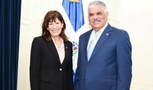 Canciller de RD aborda temas interés común con Embajadora de EEUU Canciller de RD aborda temas interés común con Embajadora de EEUU