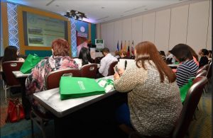 Microbióloga iguala tecnología de RD con las de los países más avanzados