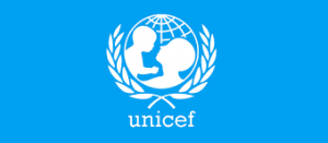 Unicef llama a pintar el mundo de azul para proteger derechos infantiles