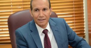 Ministro dice Gobierno integrará 150 mil trabajadores al sistema de SS