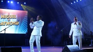 Raymond y Miguel se coronan en el anfiteatro de Puerto Plata