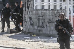 BRASIL: Tiroteo entre Policía y asaltantes deja al menos 13 muertos