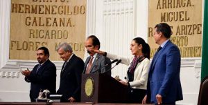 La izquierdista Claudia Sheinbaum asume el poder en Ciudad de México La izquierdista Claudia Sheinbaum asume el poder en Ciudad de México