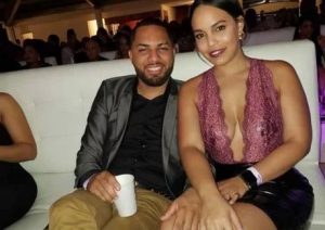 NAGUA: Dos motorizados asesinan a balazos pareja salía de una discoteca NAGUA: Dos motorizados asesinan a balazos pareja salía de una discoteca