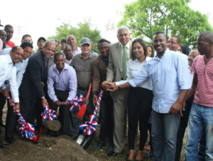SAN CRISTOBAL: Gobierno avanza construcción centro artesanal