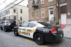 NUEVA JERSEY: Policía persigue hombre asesinó a un dominicano