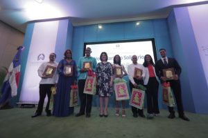 Margarita Cedeño se solidariza con familiares afectados por explosión