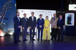 Empresarios sectores aéreo y marítimo brindan por un promisorio 2019 