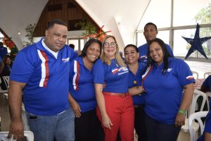 Plan Social de la Presidencia celebra Navidad con su personal