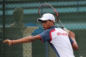 José Olivares va semifinales del Futuro F2