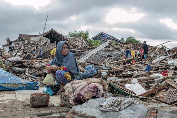 INDONESIA: Aumenta 373 el nÃºmero de muertes que ocasionÃ³ un tsunami
