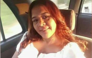 Dominicana y niña 12 años heridas en tiroteo entre enmascarado y Policía