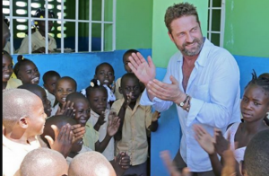 Gerard Butler estuvo en Haití días antes de su hospitalización en RD