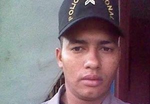 SDO: Multitud «lincha» a un cabo PN por supuestos asaltos en Pantoja