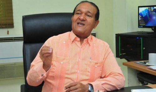 Dice inspectores cobran 25 mil por cruzar haitianos en frontera | AlMomento.net