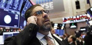 Arresto importante ejecutiva china provoca fuerte caída de Wall Street