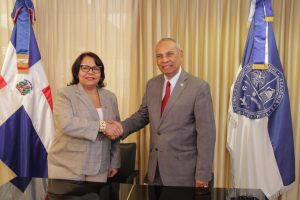 UASD y universidad salvadoreña firman acta compromiso para suscripción pacto