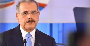 DM habría contratado empresa lo asesore “en comunicación con funcionarios EU» imagen