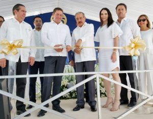 PUERTO PLATA: Medina encabeza inauguración de hotel en Cabarete