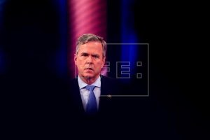 EEUU: Jeb Bush reivindica la política «más amable y más suave» de su padre