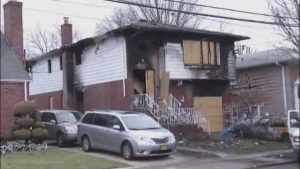 Niña de 4 años y su abuela mueren en voraz incendio