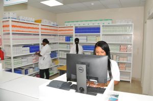 Dice logran ventas por más de mil millones de pesos en medicamentos