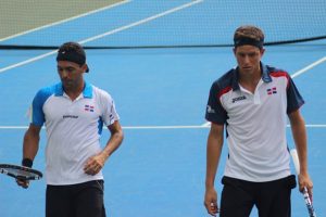 Víctor Estrella y José Olivares jugarán partido en el Club Naco