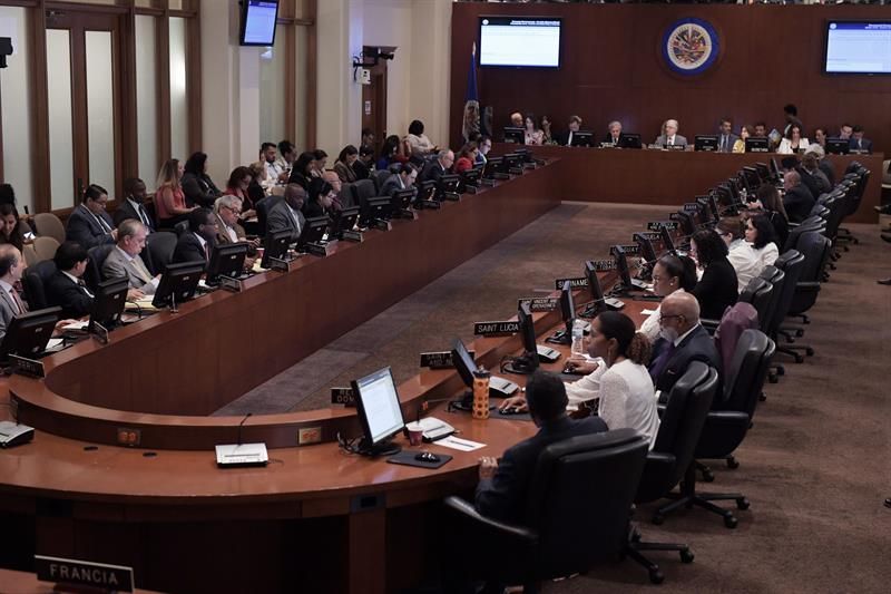 EEUU entregará US$20 MM ayuda a Venezuela; pide «seguridad» para Guaidó imagen