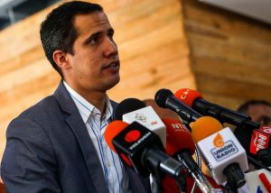 Guaidó anuncia que asume el control de los activos de Venezuela en el exterior
