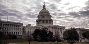 EU: Demócratas ofrecerán dos nuevas resoluciones para reabrir el gobierno