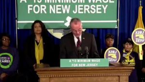 NUEVA JERSEY: Legislatura aprueba aumento del salario mínimo