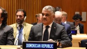 Canciller Miguel Vargas viaja a Nueva York para reunión en la ONU