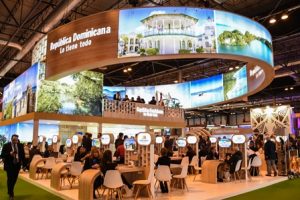 Banreservas expone en FITUR oferta de respaldo al turismo