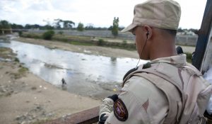 Piden redoblar vigilancia en la frontera tras asesinato de un militar dominicano