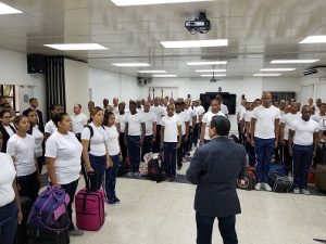 Capacitan a unos 100 jóvenes interesados en ingresar a la DNCD