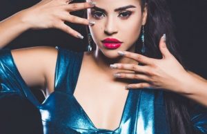 Karolina endurece la imagen femenina en el género urbano Karolina endurece la imagen femenina en el género urbano