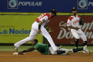 Estrellas asumen otra vez liderato; Licey deja mala racha perdedora