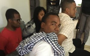 Conocerán audiencia contra miembros Falpo lanzaron excrementos en la SCJ Conocerán audiencia contra miembros Falpo lanzaron excrementos en la SCJ