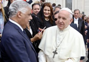 Miguel Vargas saluda presencia del papa en Panamá y agradece oraciones