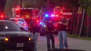 EEUU: Cuatro policías heridos de bala y dos traficantes muertos en tiroteo Houston EEUU: Cuatro policías heridos de bala y dos traficantes muertos en tiroteo Houston