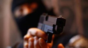 BARAHONA: Encapuchados en moto asesinan a balazos a teniente retirado PN