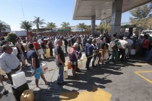 MEXICO: Empeoran los problemas para el abastecimiento de gasolina